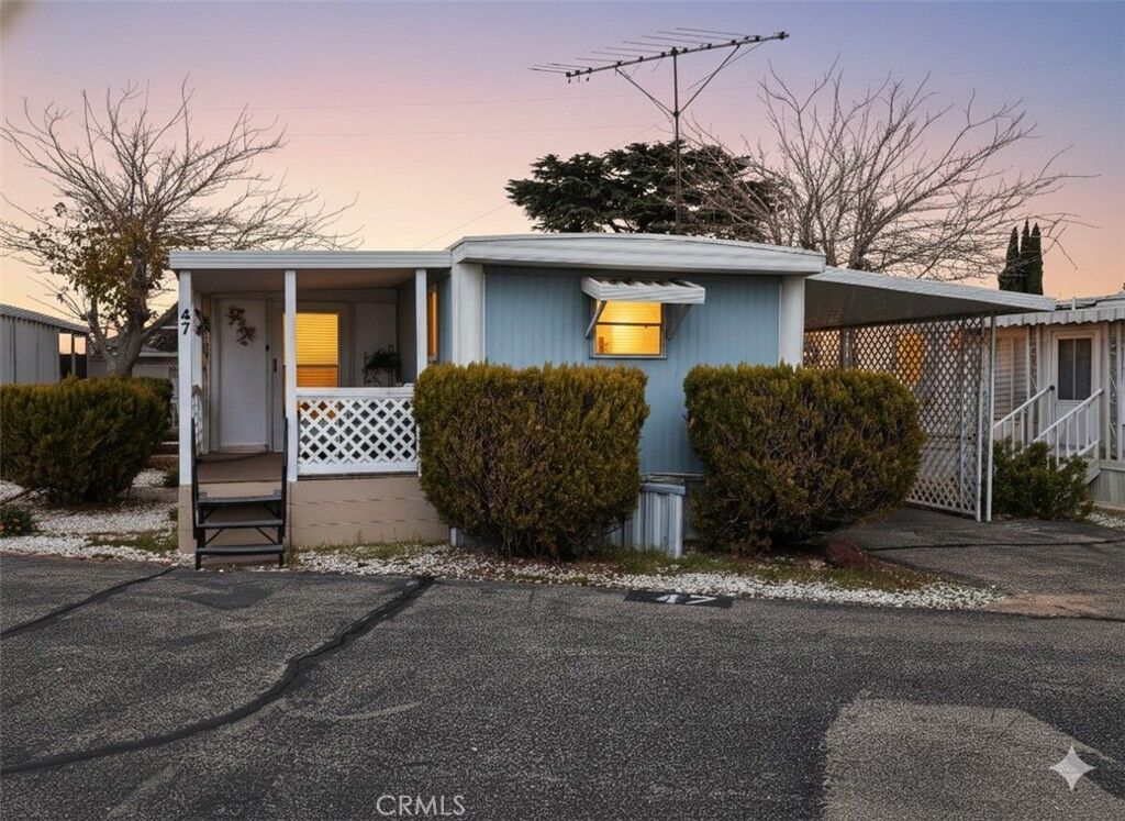 Property Photo:  9241 C 47  CA 92345 