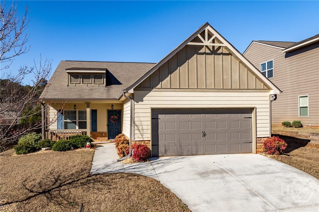 Property Photo:  396 Park West Boulevard  GA 30606 