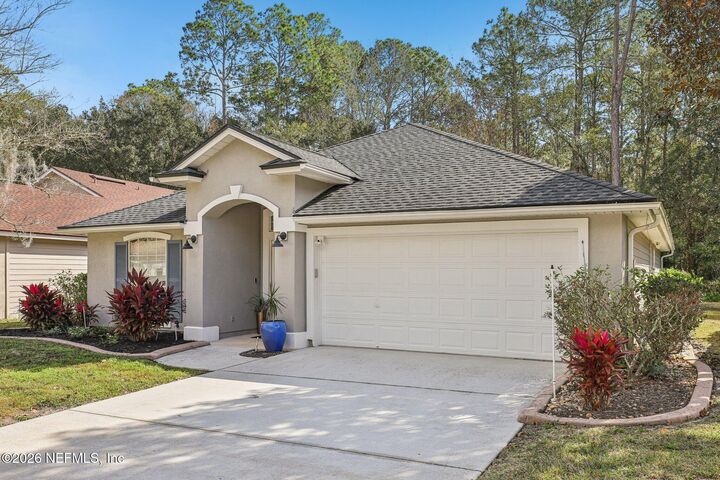 Property Photo:  2231 Trailwood Drive  FL 32003 