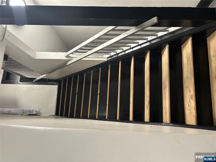 Property Photo:  86 Center Street 2R  NJ 07011 