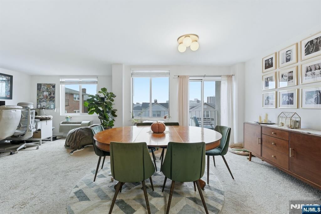 Property Photo:  320 Anderson Avenue 1B  NJ 07022 