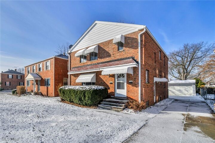 Property Photo:  422 E E 222nd Street 2  OH 44123 