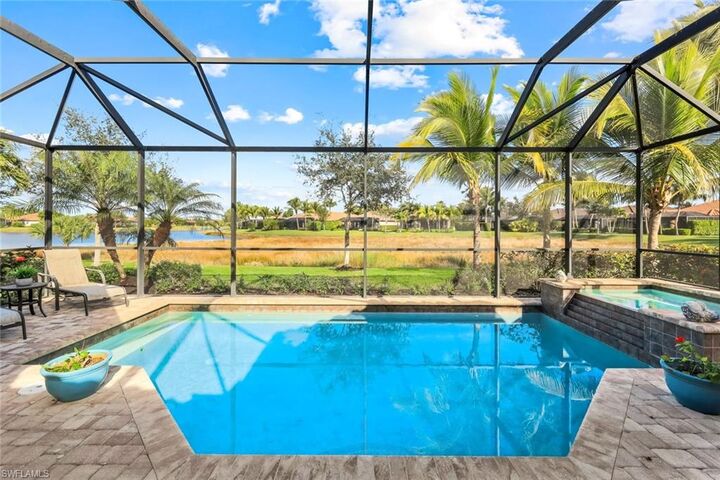 Property Photo:  9539 Campanile Cir  FL 34114 