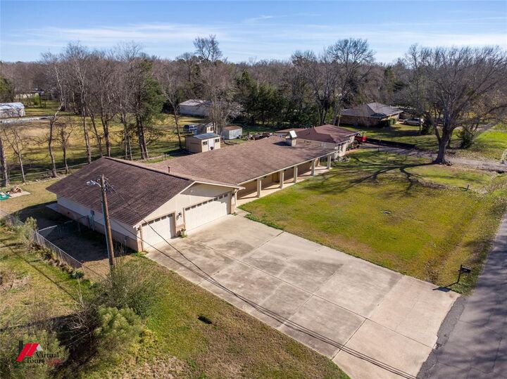 Property Photo: 3203 Edson Boulevard LA 71107