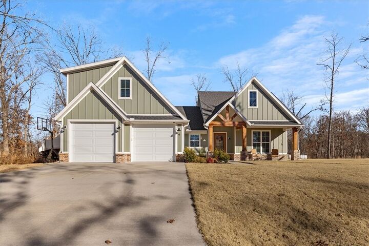 Property Photo:  9 Whithorn Circle  AR 72715 