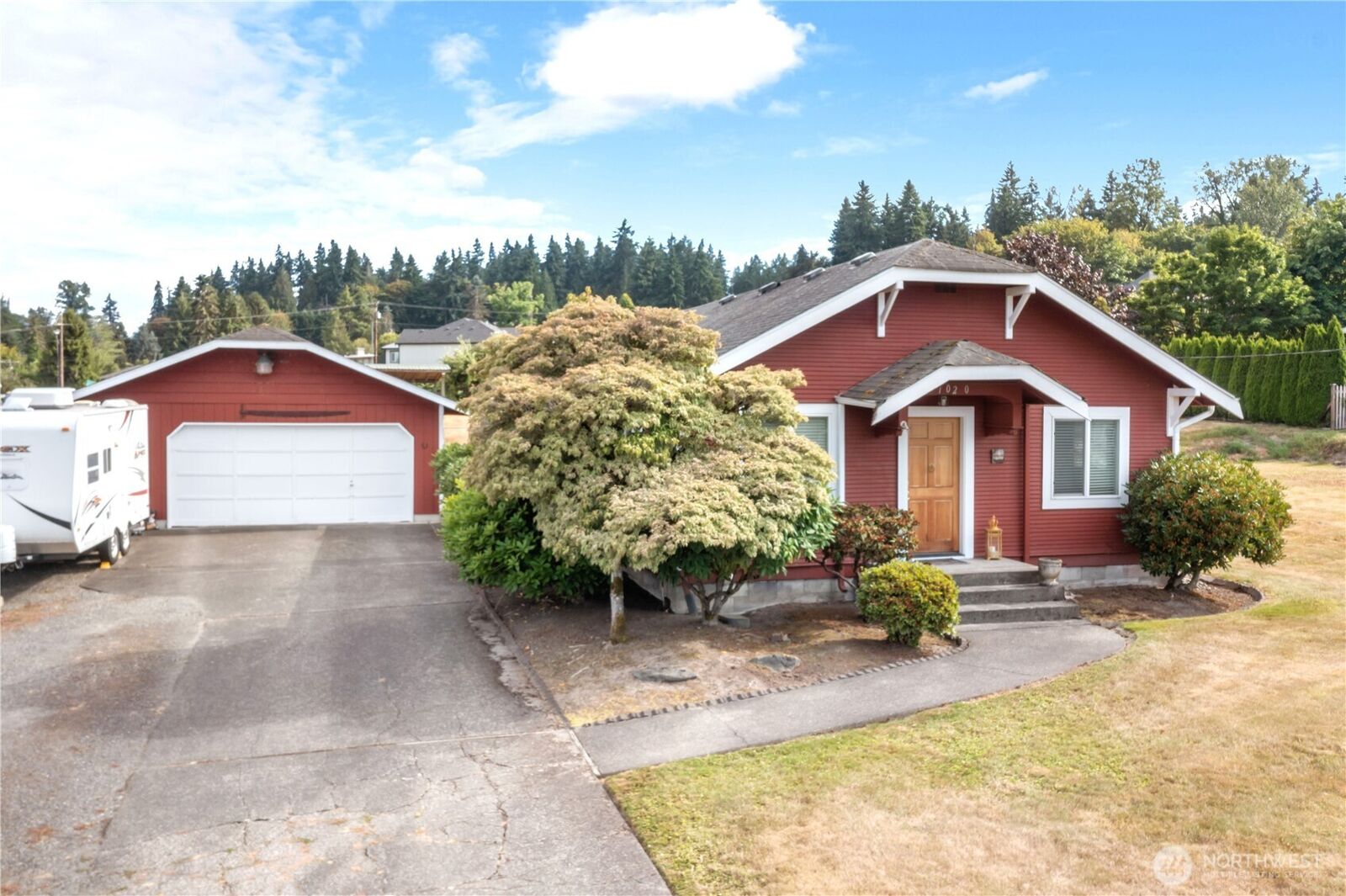 Property Photo:  1020 S Fruitland  WA 98371 