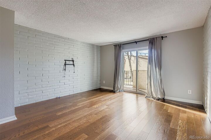 Property Photo:  1060 S Parker Road 25  CO 80231 