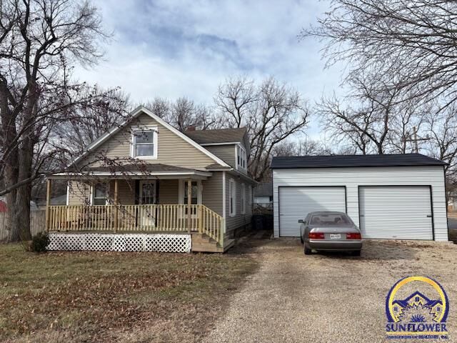 Property Photo:  1653 Prairie St  KS 66801 