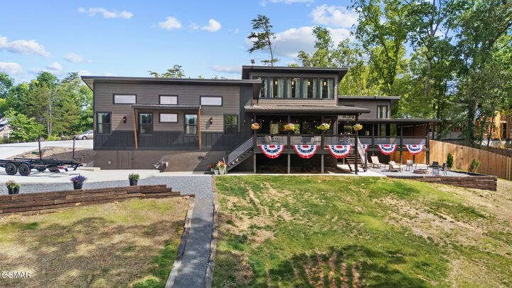 Property Photo:  2466/2472 McQueen Way  TN 37876 