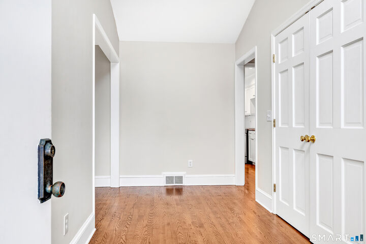 Property Photo:  139 Field Point Drive 139  CT 06824 