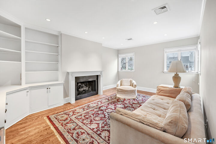 Property Photo:  139 Field Point Drive 139  CT 06824 