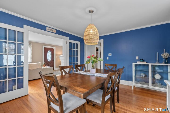 Property Photo:  18 Giddings Avenue  CT 06095 