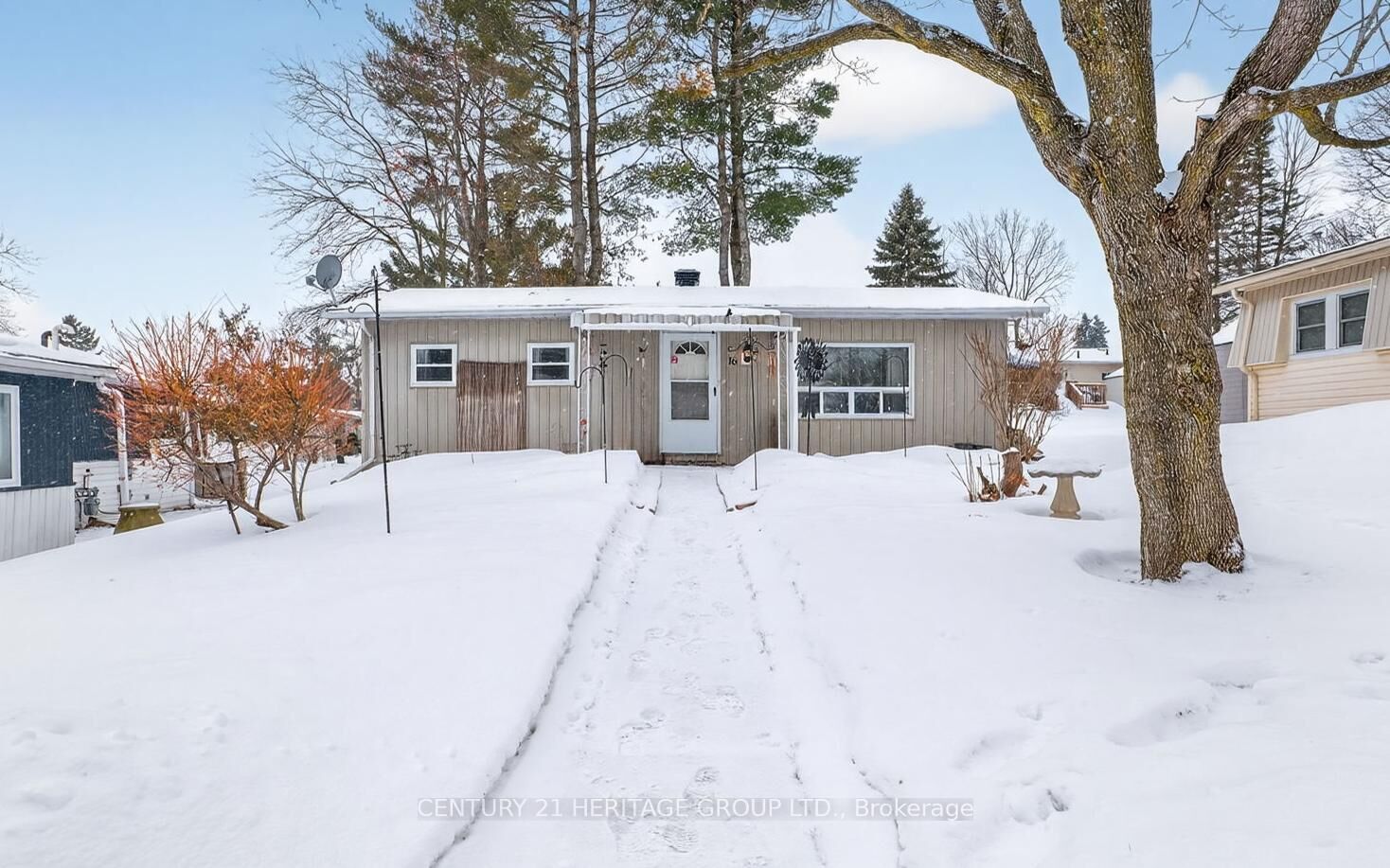 Property Photo:  16 Mimosa Crescent  ON L9S 1R1 