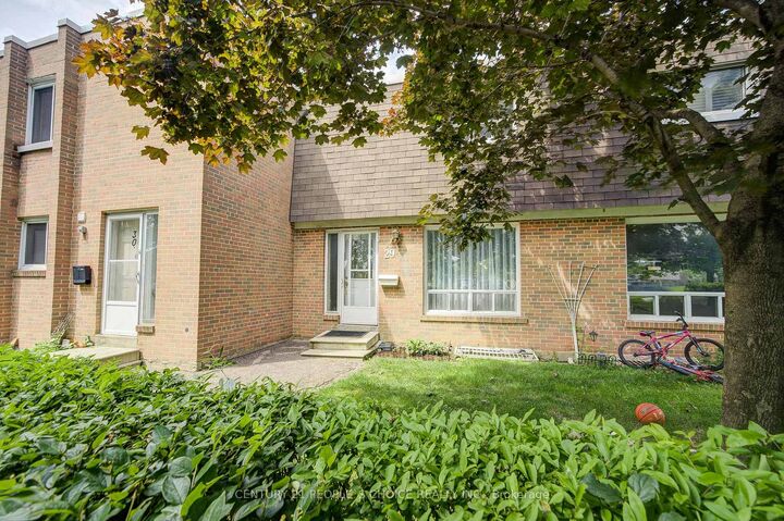 Property Photo:  1730 Albion Road 29  ON M9V 1C1 