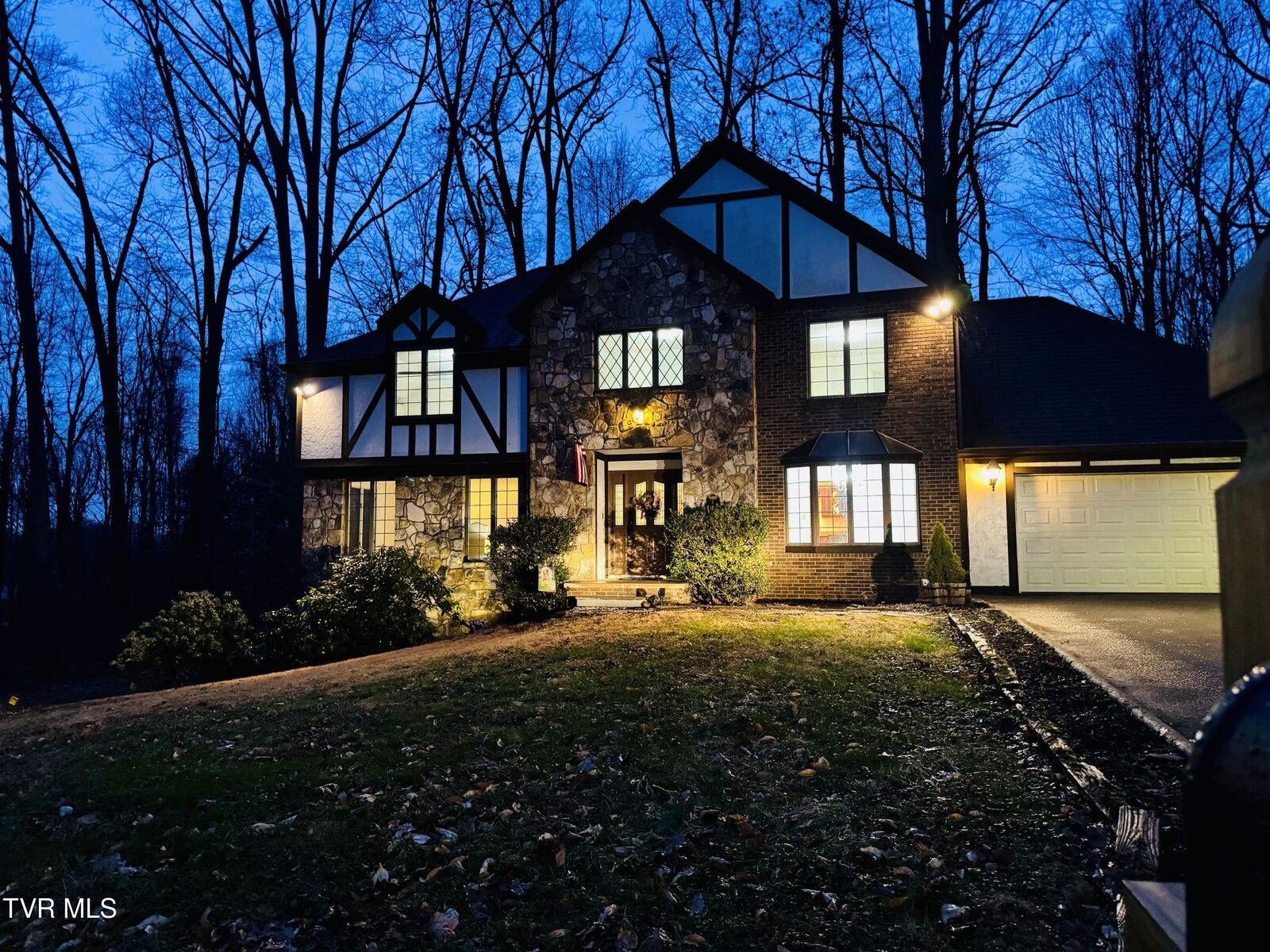 Property Photo:  5 Red Fern Circle  TN 37604 