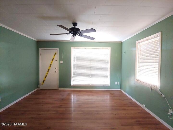 Property Photo:  811 W Saint Mary Street  LA 70510 