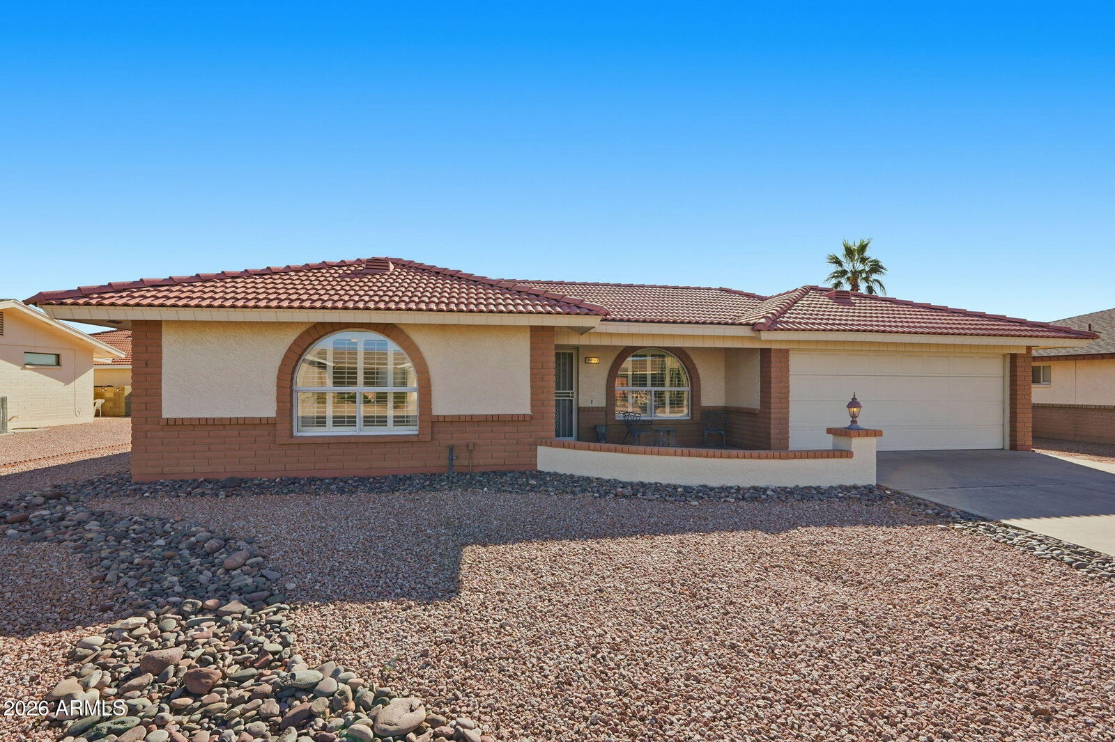 Property Photo: 8061 E Monte Avenue AZ 85209