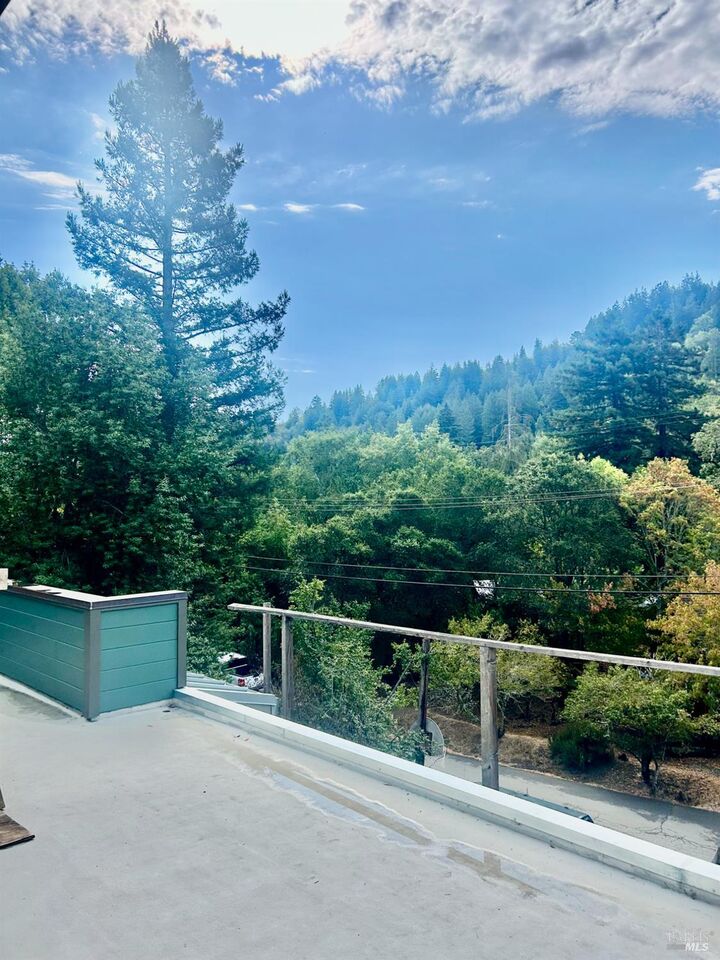Property Photo:  572 Cascade Drive  CA 94930 