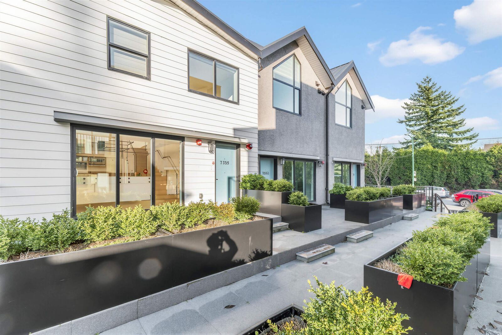 Property Photo: 7351 Oak Street BC V6P 1V9