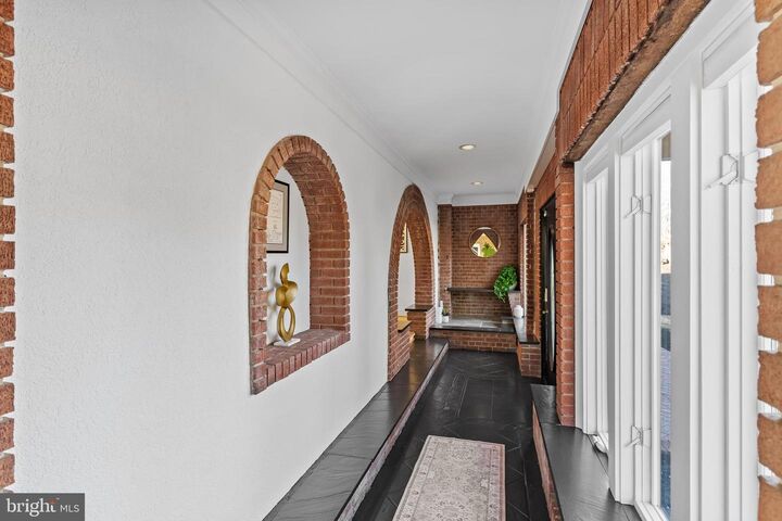 Property Photo:  2628 Woodley Place  VA 22046 