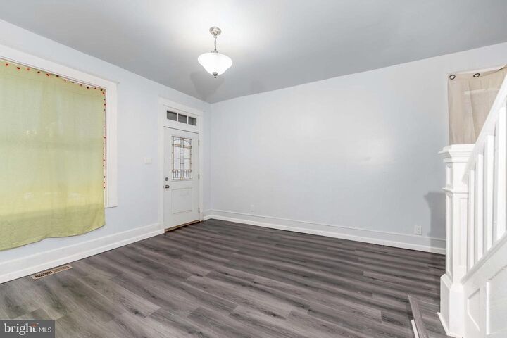 Property Photo:  2119 Green Street  PA 17110 