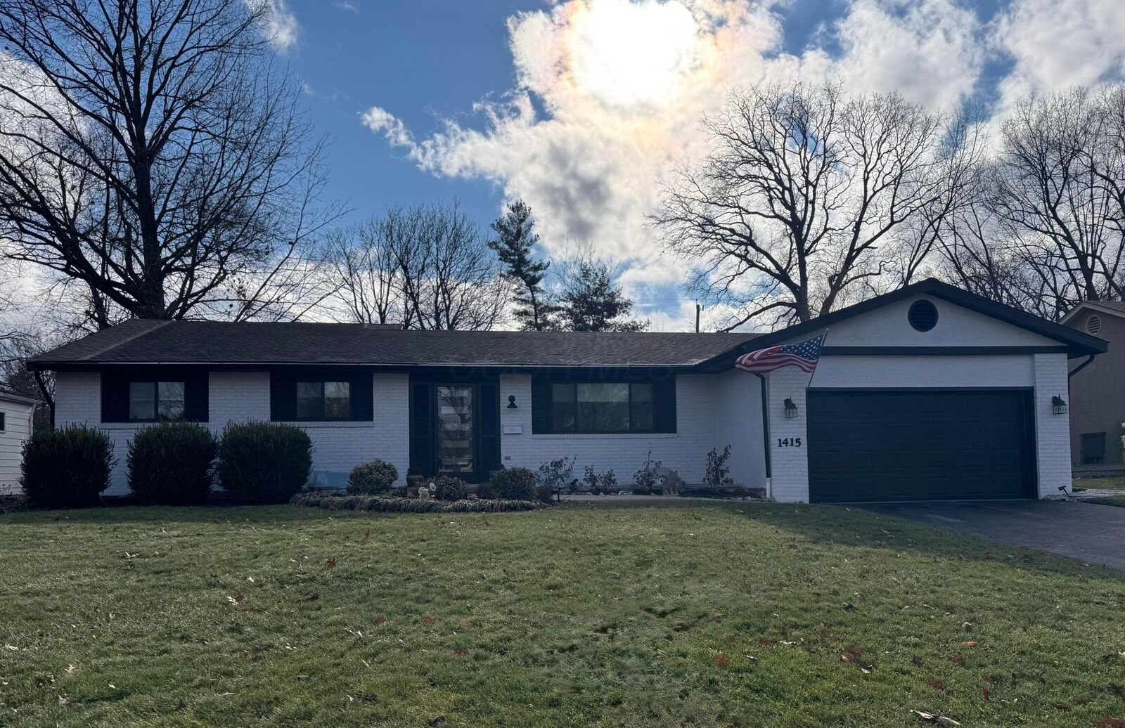 Property Photo:  1415 Reymond Road  OH 43220 