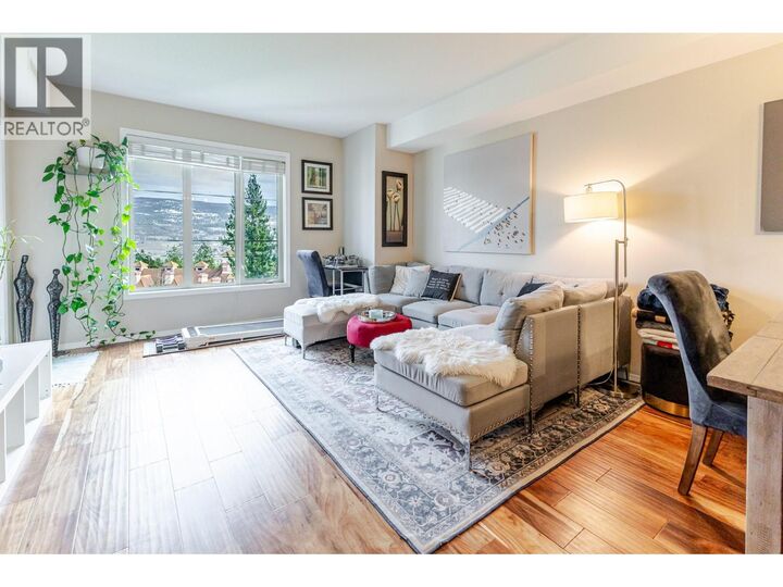 Photo de la propriété:  1875 Country Club Drive 1516  BC V1V 2W7 