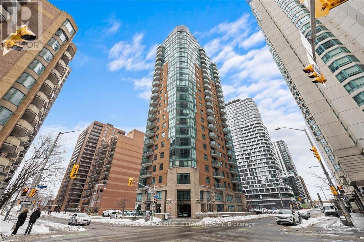 Photo de la propriété:  445 Laurier Avenue West 1401  ON K1R 0A2 