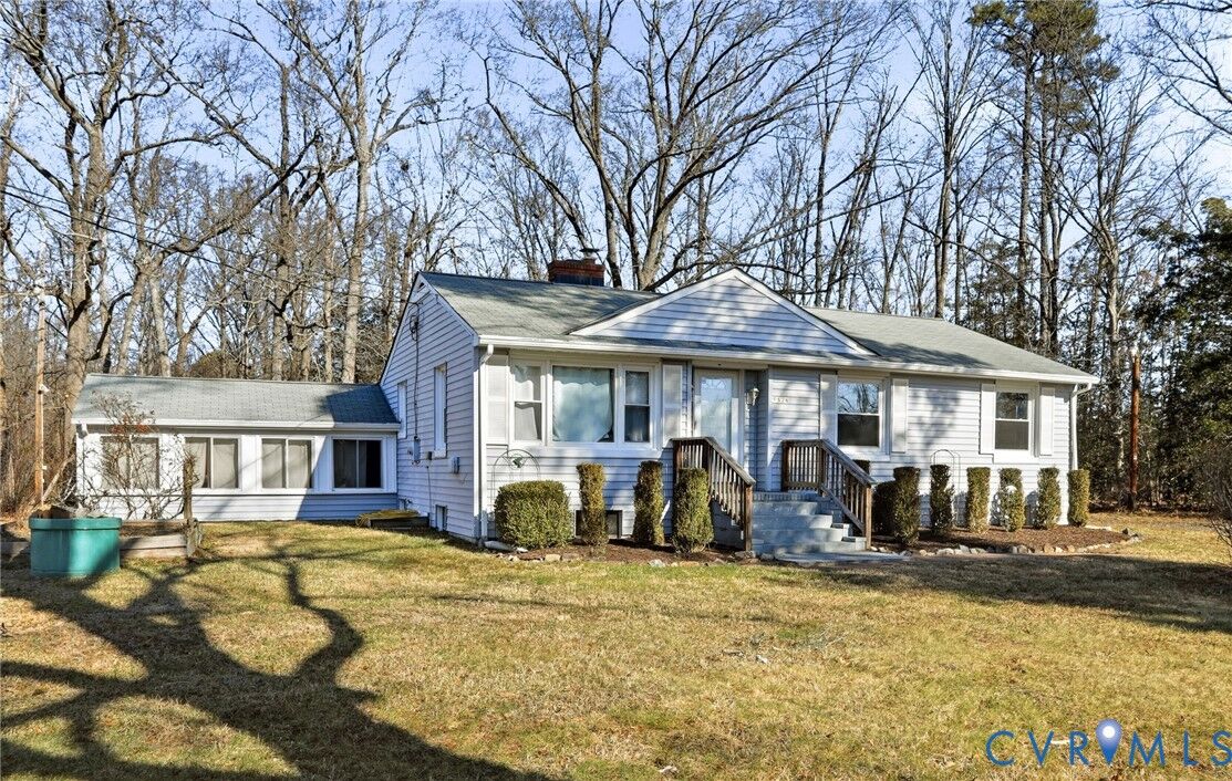 Property Photo:  5526 Pole Green Road  VA 23116 