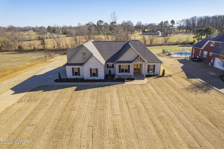 Property Photo: 74 Hayneshaven Drive TN 38301