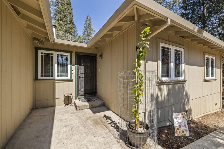Property Photo: 23615 Mount Elizabeth Rd CA 95383