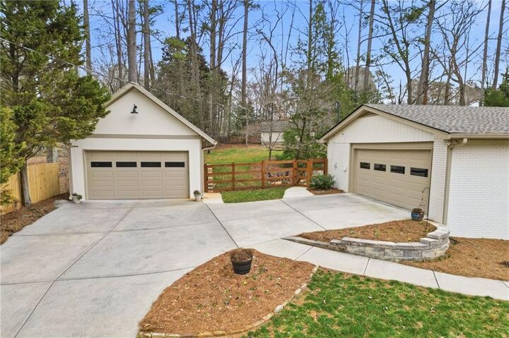 Property Photo:  171 Magnolia Drive  GA 30114 