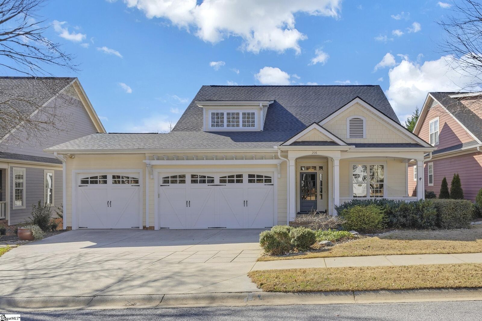 Property Photo:  208 Carilion Lane  SC 29617 