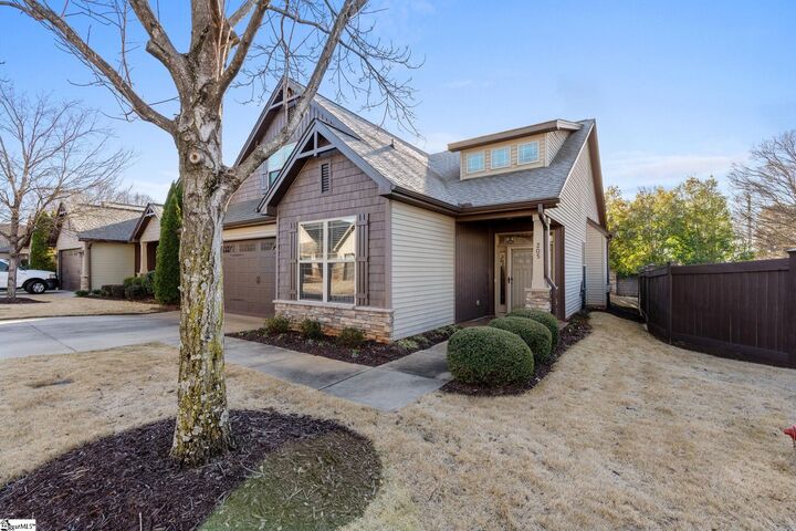Property Photo: 205 Ashler Drive SC 29650