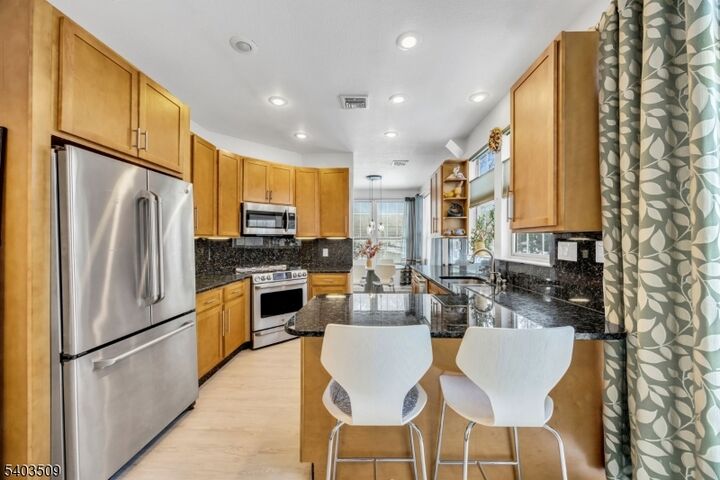 Property Photo:  17 Mallard Ln  NJ 07921 