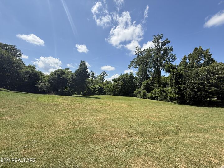 Property Photo:  308 Ross Springs Drive  TN 37803 
