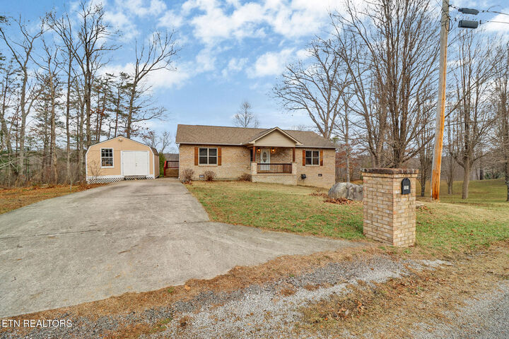 Property Photo:  125 Catoosa Canyon Drive  TN 38571 