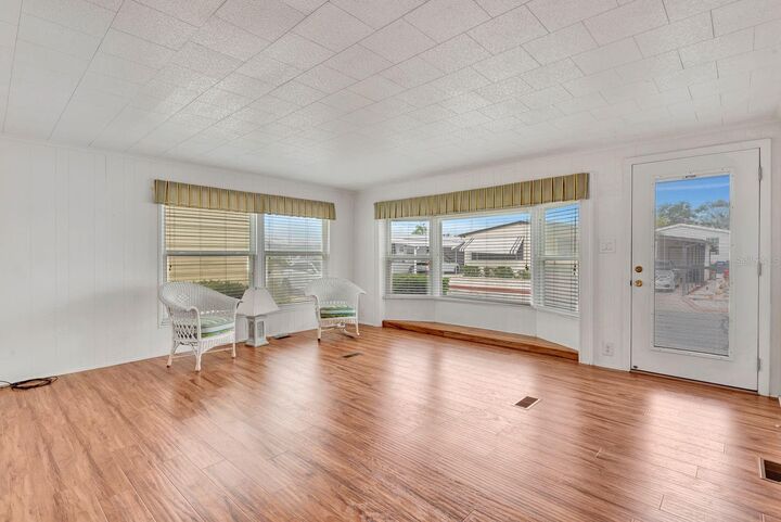 Property Photo:  2107 Palma Sola Boulevard 84  FL 34209 