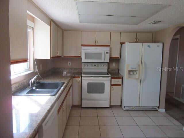 Property Photo:  17965 SE 102nd Terrace  FL 34491 