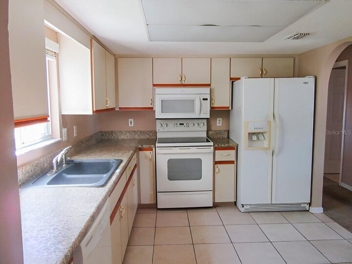 Property Photo: 17965 SE 102nd Terrace FL 34491