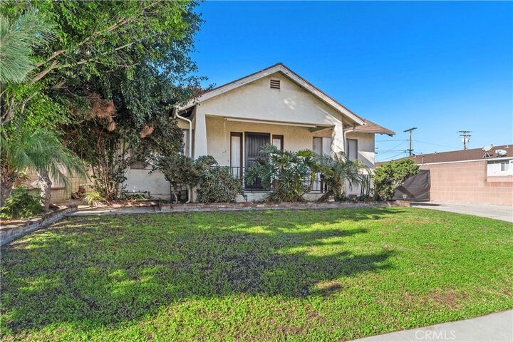 Property Photo:  1425 Edgewood Drive  CA 91803 