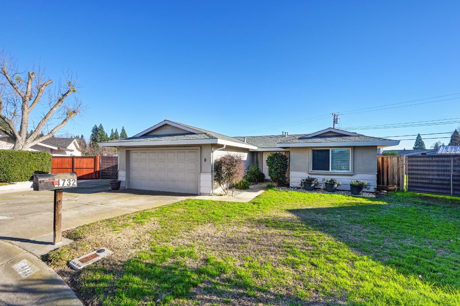 Property Photo:  4732 Montclair Court  CA 95746 