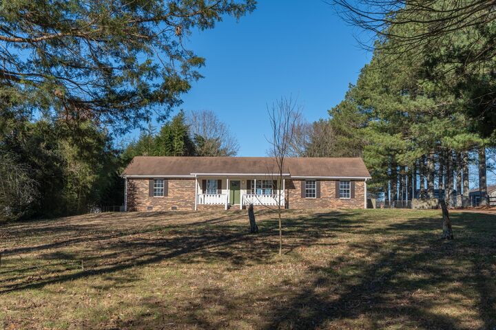 Property Photo:  2321 Sowell Mill Pike  TN 38401 