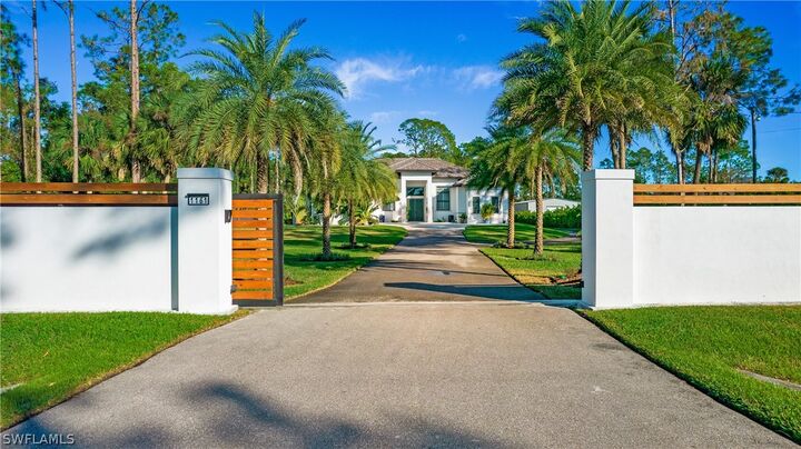 Property Photo: 1161 22nd Avenue NE FL 34120