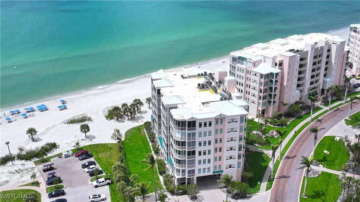 Property Photo:  269 Barefoot Beach Boulevard Ph3  FL 34134 