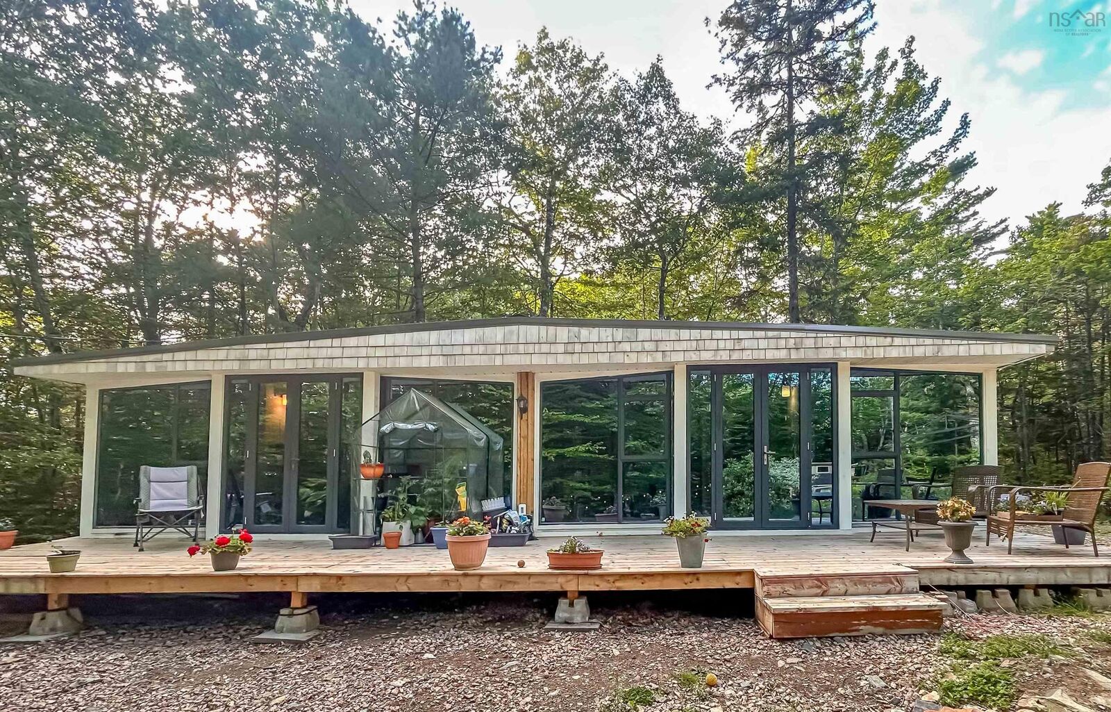 Property Photo: 25 Hirtle Drive NS B0R 1E0