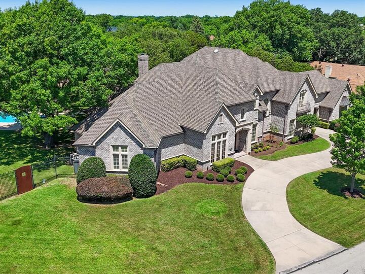 Property Photo:  2965 S Sunbeck Circle  TX 75234 