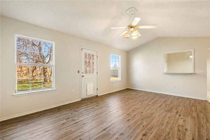 Property Photo:  105 S Brandon Street  AR 72745 