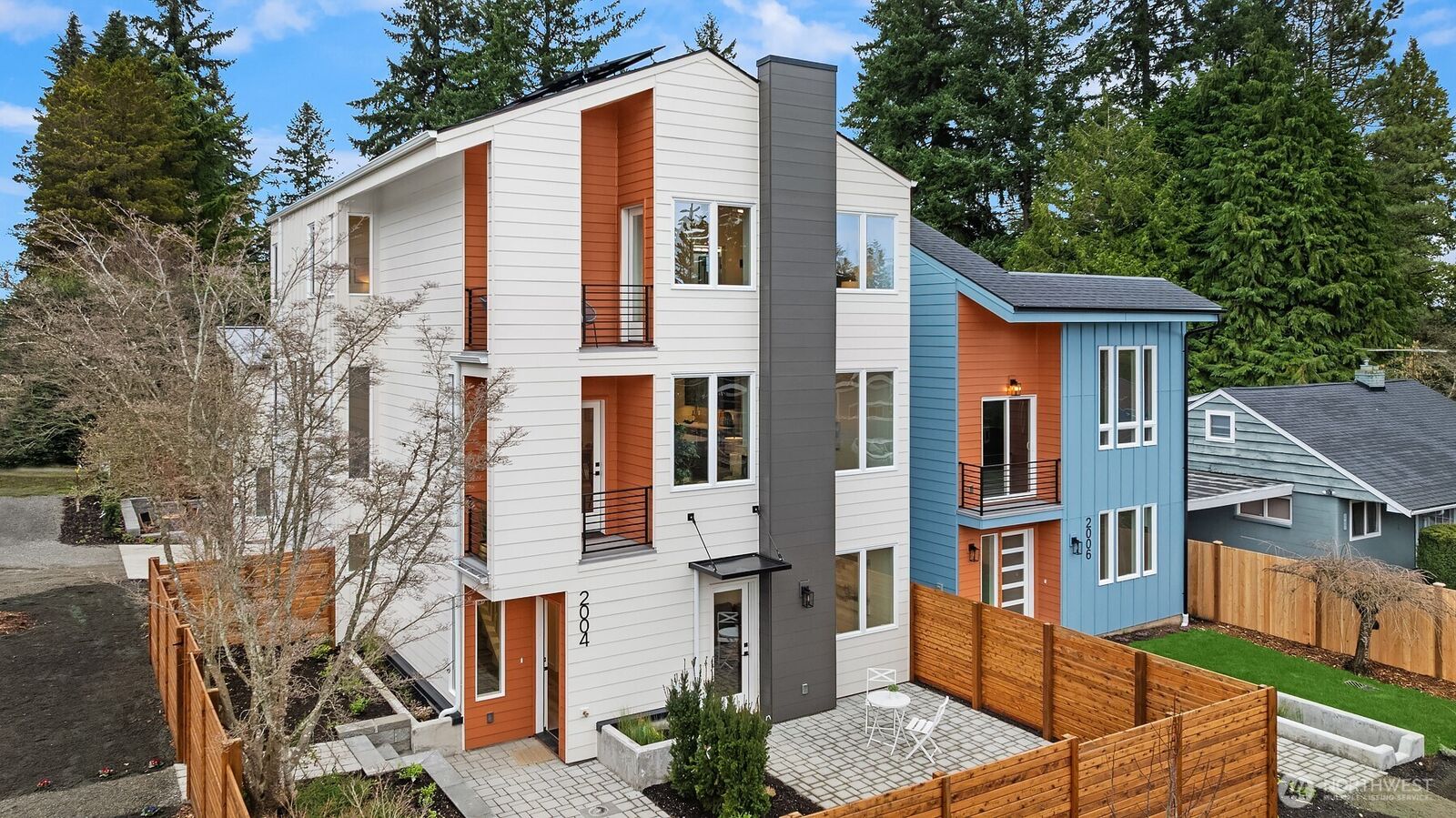 Property Photo: 2004 NE 120th Street 1 WA 98125