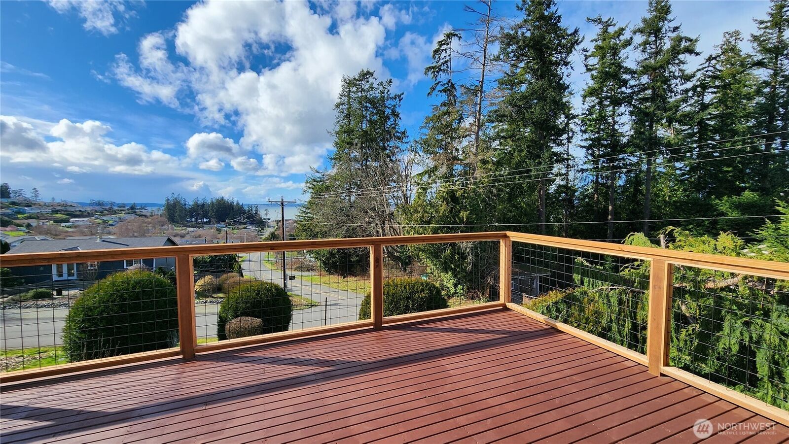 Property Photo:  705  Brokaw Road  WA 98282 